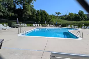 1231 Geneva Ln, Lake Zurich, IL 60047 - Photo 20