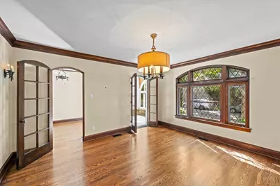 2401 Lawndale Avenue, Evanston, IL 60201 - Photo 12