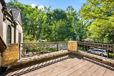 2401 Lawndale Avenue, Evanston, IL 60201 - Photo 26