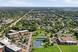220 S Roselle Rd, Schaumburg, IL 60193 - Photo 28