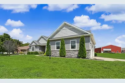 100 Weldon Springs Road, Monticello, IL 61856 - Photo 4