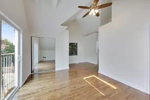 3308 N Racine Ave, Chicago, IL 60657 - Photo 10