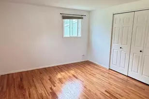 1916 Capital Ct, Schaumburg, IL 60193 - Photo 10
