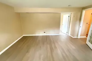 1916 Capital Ct, Schaumburg, IL 60193 - Photo 22