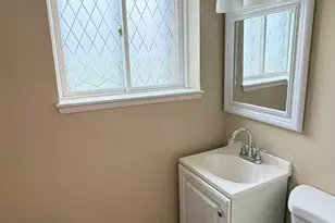 1916 Capital Ct, Schaumburg, IL 60193 - Photo 26