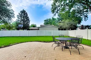 759 E Mill Valley Rd, Palatine, IL 60074 - Photo 22