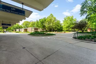 1355 N Sandburg Terrace, Chicago, IL 60610 - Photo 28