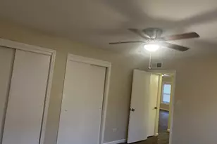 8333 S Maryland Ave, Chicago, IL 60619 - Photo 6