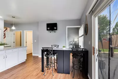 2426 Montclair Lane, Montgomery, IL 60538 - Photo 8