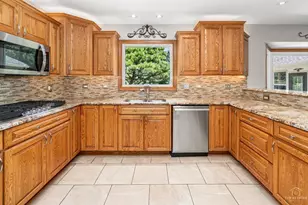 22256 W Cambridge Dr, Kildeer, IL 60047 - Photo 10
