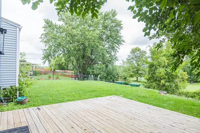 825 Pheasant Walk Drive, Schaumburg, IL 60193 - Photo 18
