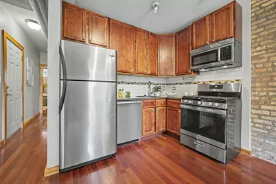 1249 W Roscoe Street #1, Chicago, IL 60657 - Photo 8