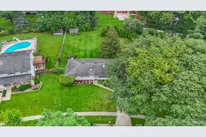 933 Carol Avenue, Elgin, IL 60123 - Photo 4