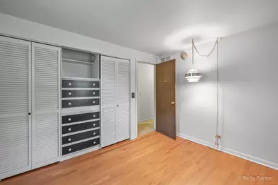 933 Carol Avenue, Elgin, IL 60123 - Photo 20
