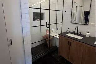 17 N Loomis St, Chicago, IL 60607 - Photo 14