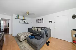 625 Westmoreland Dr, Vernon Hills, IL 60061 - Photo 6