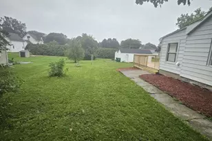 511 W North St, Polo, IL 61064 - Photo 6