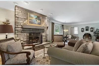 1619 N Sayre Avenue, Chicago, IL 60707 - Photo 4