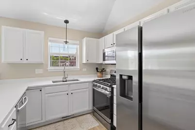 1116 Kensington Drive #21-A1, Northbrook, IL 60062 - Photo 10