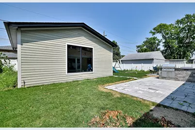 4944 Jarvis Avenue, Skokie, IL 60077 - Photo 42