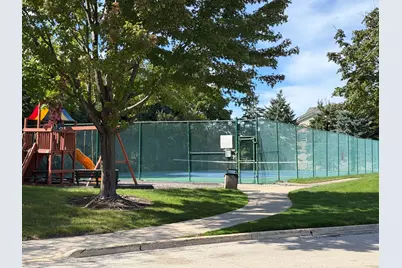 422 Kelburn Road #325, Deerfield, IL 60015 - Photo 24