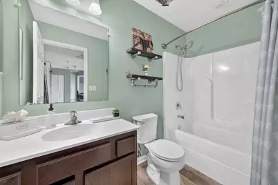 594 Camellia Avenue, Aurora, IL 60505 - Photo 14