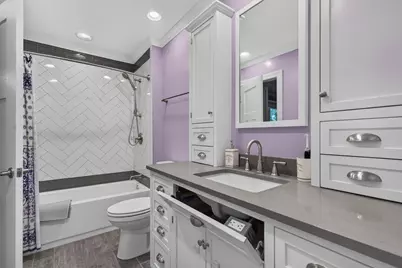 2S465 Barclay Place, Glen Ellyn, IL 60137 - Photo 14