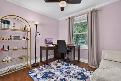 2S465 Barclay Place, Glen Ellyn, IL 60137 - Photo 16