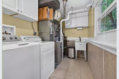2S465 Barclay Place, Glen Ellyn, IL 60137 - Photo 26