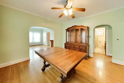 5920 W Berenice Avenue, Chicago, IL 60634 - Photo 8