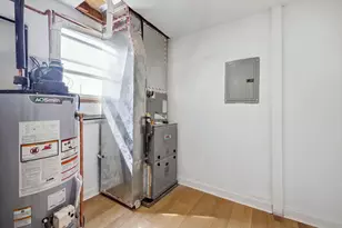 8612 S Burnham Ave, Chicago, IL 60617 - Photo 18