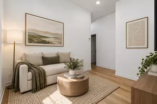 8612 S Burnham Ave, Chicago, IL 60617 - Photo 6