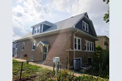 2924 N 75th Court, Elmwood Park, IL 60707 - Photo 2