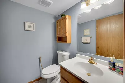 121 Fleetwood Drive, Glendale Heights, IL 60139 - Photo 22