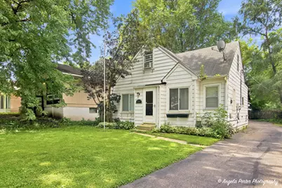 1316 N Poplar Avenue, Round Lake Beach, IL 60073 - Photo 2