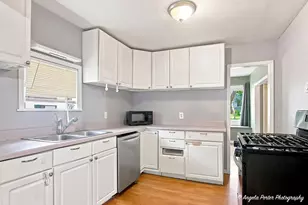 1316 N Poplar Ave, Round Lake Beach, IL 60073 - Photo 10
