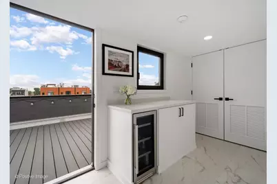 831 N Maplewood Avenue #3, Chicago, IL 60622 - Photo 22