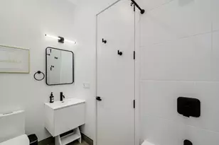 831 N Maplewood Ave, Chicago, IL 60622 - Photo 20
