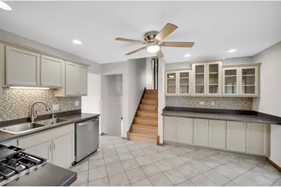 16424 Maplewood Court, Tinley Park, IL 60477 - Photo 12