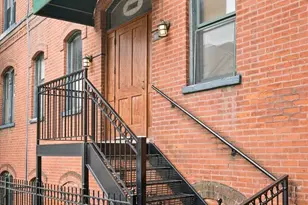 1117 W Fry St, Chicago, IL 60642 - Photo 2