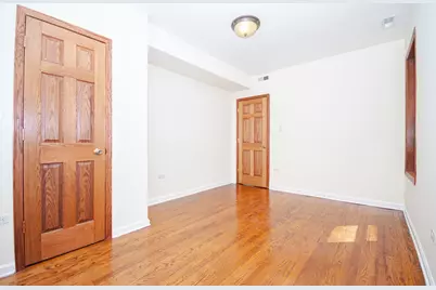 7554 N Claremont Avenue #2, Chicago, IL 60645 - Photo 16