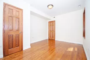7554 N Claremont Ave, Chicago, IL 60645 - Photo 16