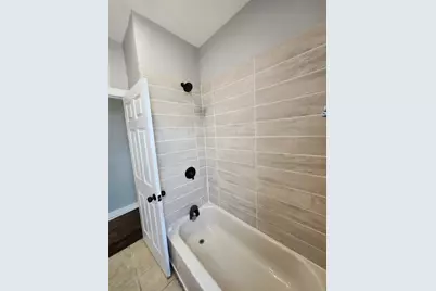3814 W Ohio Street, Chicago, IL 60624 - Photo 6