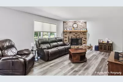 2720 N Patricia Lane, McHenry, IL 60051 - Photo 10