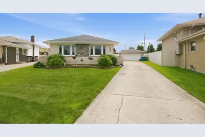 4517 110th Place, Oak Lawn, IL 60453 - Photo 1