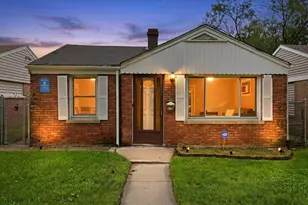 13437 S Green Bay Ave, Chicago, IL 60633 - Photo 1