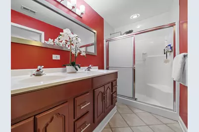 2126 Hickory Court, Glenview, IL 60025 - Photo 20