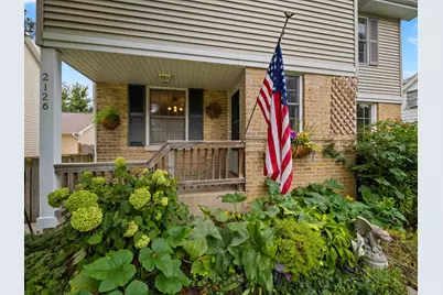 2126 Hickory Court, Glenview, IL 60025 - Photo 2