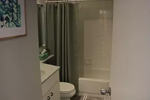3660 N Lake Shore Dr, Chicago, IL 60613 - Photo 12