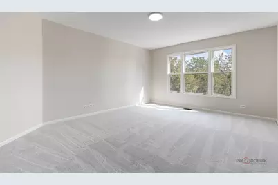 818 W Lukas Avenue, Palatine, IL 60067 - Photo 30